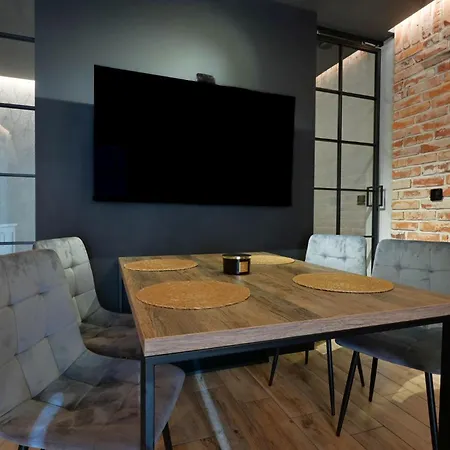 Mamma Mia - 4* オシフィエンチム